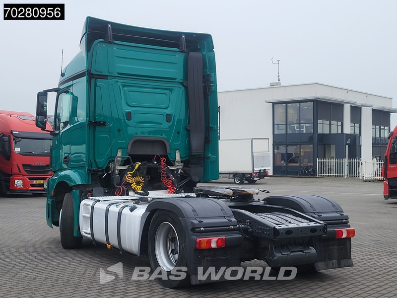 Mercedes-Benz Actros 1843 Actros 4X2 StreamSpace Euro 6 - Tractor truck: picture 3 Mercedes-Benz Actros 1843 Actros 4X2 StreamSpace Euro 6 - Tractor truck: picture 3