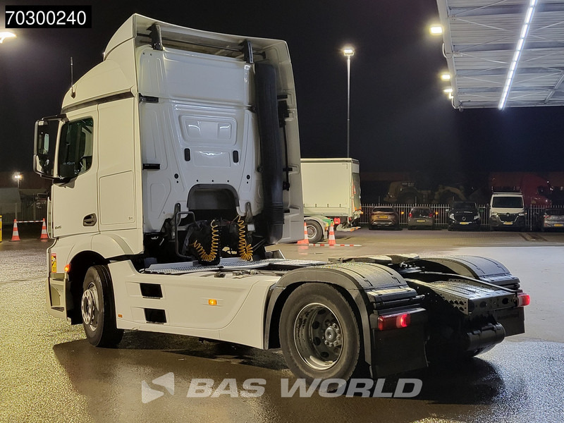Mercedes-Benz Actros 1845 4X2 StreamSpace Euro 6 - Tractor truck: picture 2 Mercedes-Benz Actros 1845 4X2 StreamSpace Euro 6 - Tractor truck: picture 2