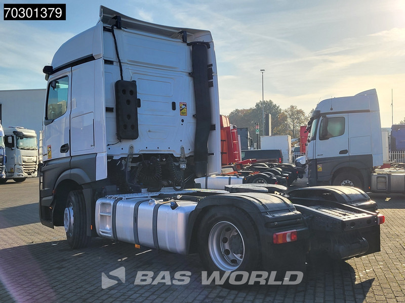 Mercedes-Benz Actros 1845 Actros 4X2 BigSpace 2x Tanks - Tractor truck: picture 2 Mercedes-Benz Actros 1845 Actros 4X2 BigSpace 2x Tanks - Tractor truck: picture 2