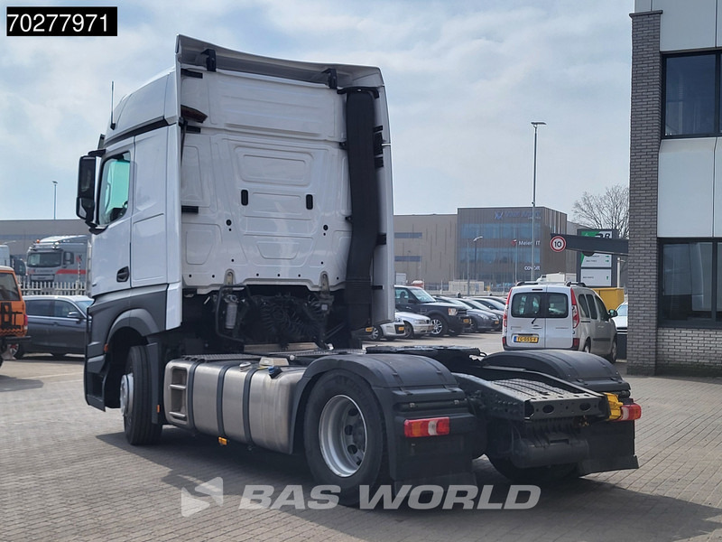 Mercedes-Benz Actros 1851 Actros 4X2 BigSpace 2x Tanks - Tractor truck: picture 2 Mercedes-Benz Actros 1851 Actros 4X2 BigSpace 2x Tanks - Tractor truck: picture 2