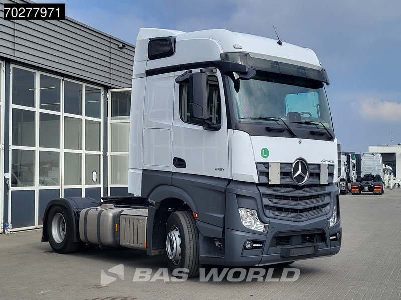 Mercedes-Benz Actros 1851 Actros 4X2 BigSpace 2x Tanks - Tractor truck: picture 3 Mercedes-Benz Actros 1851 Actros 4X2 BigSpace 2x Tanks - Tractor truck: picture 3