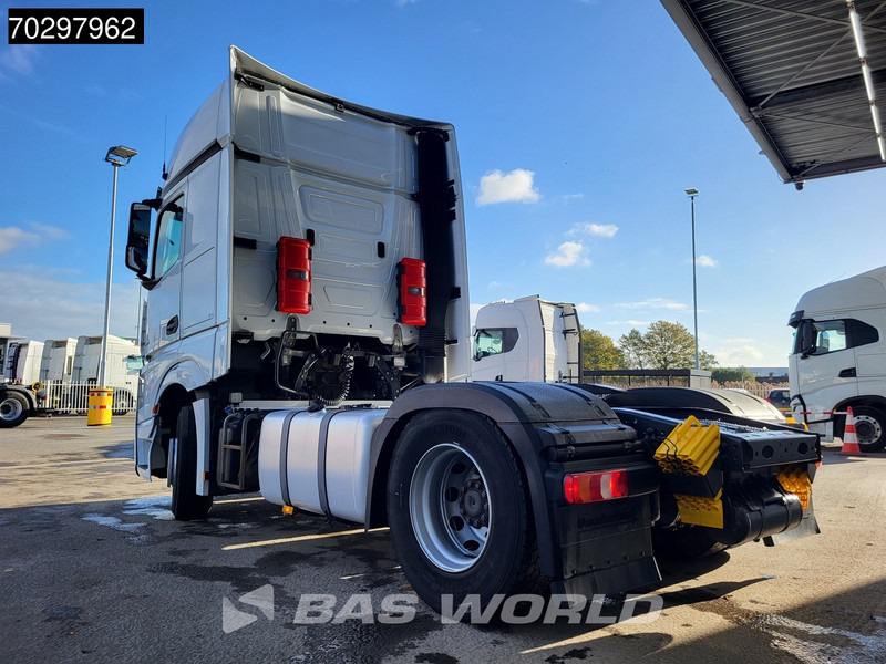 Mercedes-Benz Actros 1851 Actros 4X2 GigaSpace ADR 2xTanks Xenon Euro 6 - Tractor truck: picture 2 Mercedes-Benz Actros 1851 Actros 4X2 GigaSpace ADR 2xTanks Xenon Euro 6 - Tractor truck: picture 2
