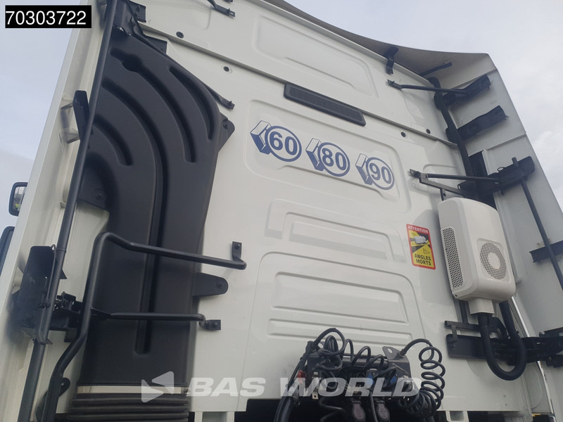 Renault T 520 4X2 HIGH Retarder 2xTanks Standklima LED Euro 6 - Tractor truck: picture 5 Renault T 520 4X2 HIGH Retarder 2xTanks Standklima LED Euro 6 - Tractor truck: picture 5