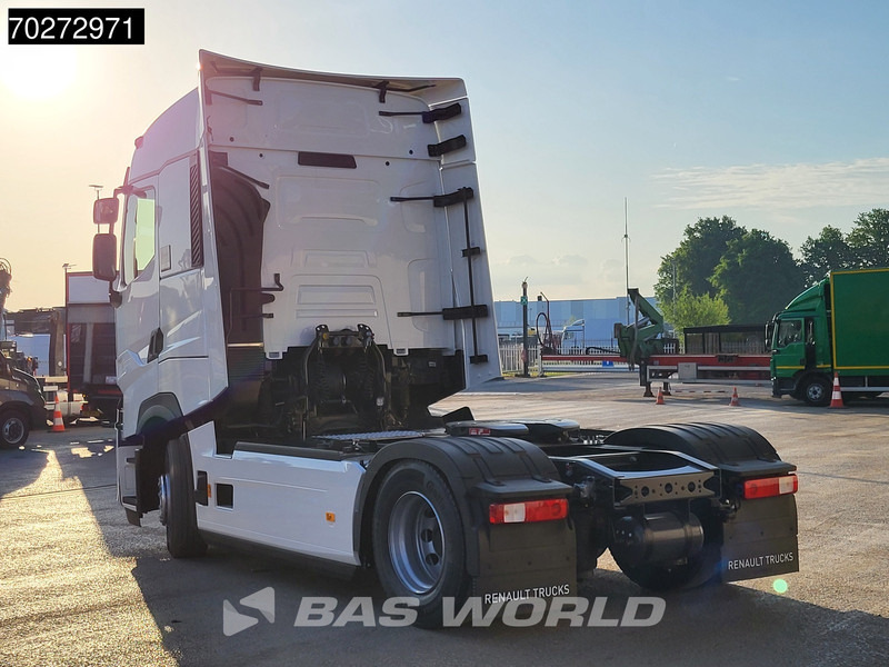 Renault T 520 4X2 NEW! HSC Retarder Optibrake+ 2x Tanks ACC LED - Tractor truck: picture 2 Renault T 520 4X2 NEW! HSC Retarder Optibrake+ 2x Tanks ACC LED - Tractor truck: picture 2