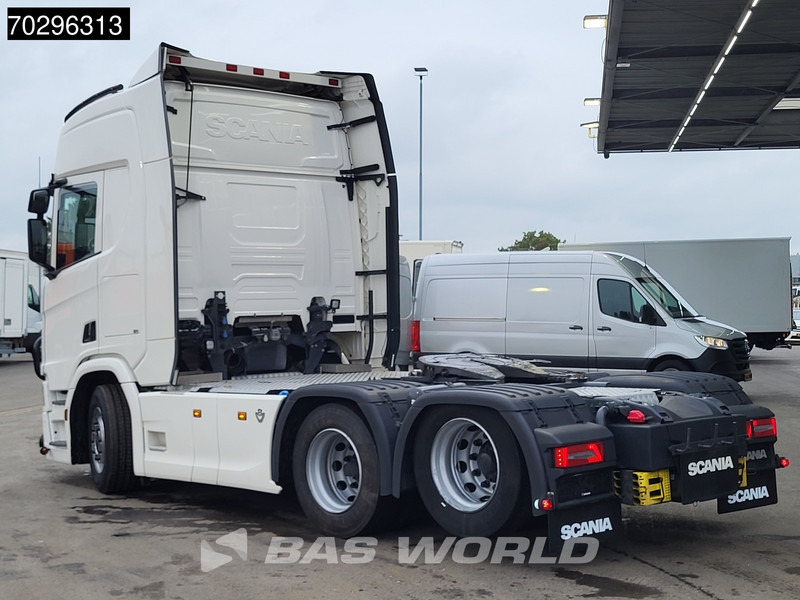 Scania R590 6X2 WB315! Retarder Full-Air 2xTanks Leather ACC Navi LED Euro 6 - Tractor truck: picture 2 Scania R590 6X2 WB315! Retarder Full-Air 2xTanks Leather ACC Navi LED Euro 6 - Tractor truck: picture 2