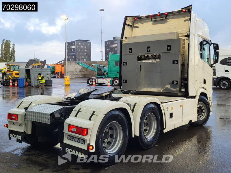 Scania R650 R 6X4 Full-Air! Retarder ACC Hydraulik Leder Navi Euro 6 - Tractor truck: picture 5 Scania R650 R 6X4 Full-Air! Retarder ACC Hydraulik Leder Navi Euro 6 - Tractor truck: picture 5