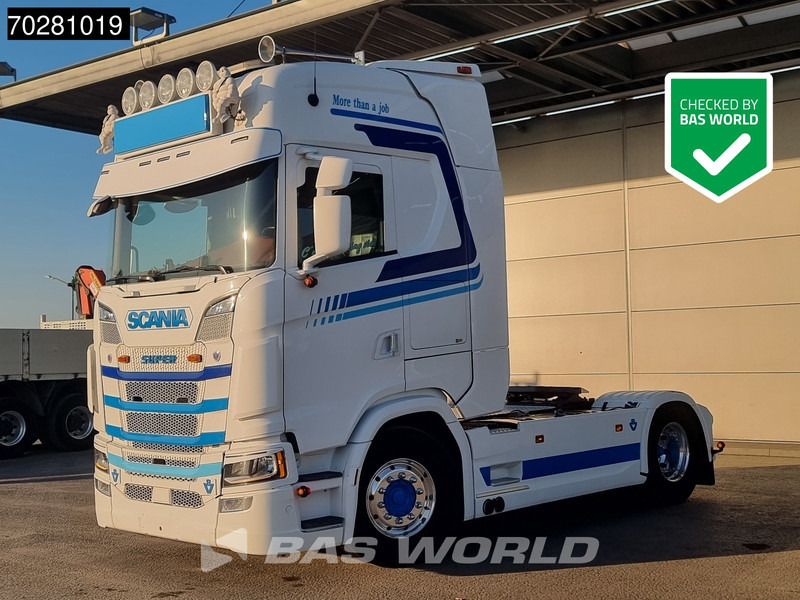 Scania S520 890 4X2 Full-Air Retarder 2x Tanks Leather Alcoa's - Tractor truck: picture 1 Scania S520 890 4X2 Full-Air Retarder 2x Tanks Leather Alcoa's - Tractor truck: picture 1