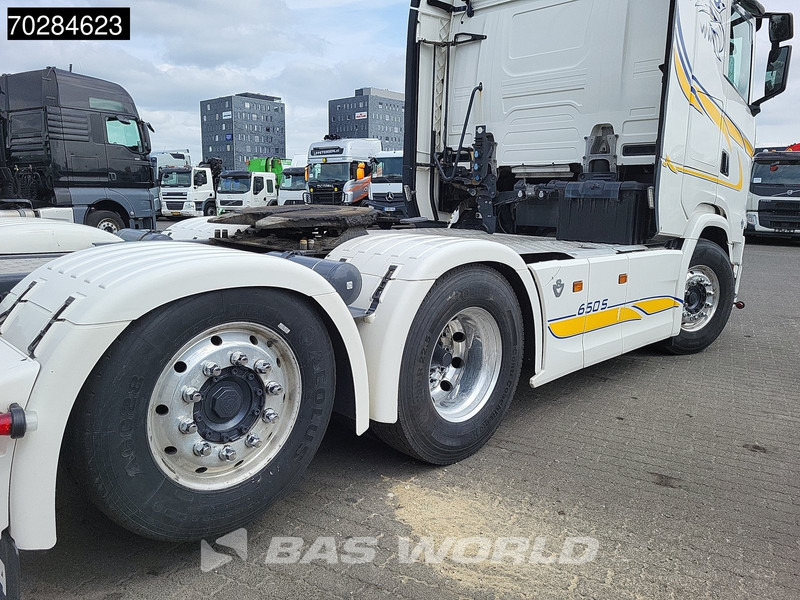 Tractor truck Scania S650 S 6X2 Retarder Liftachse Full-Air Leather Alcoa's: picture 16 Tractor truck Scania S650 S 6X2 Retarder Liftachse Full-Air Leather Alcoa's: picture 16