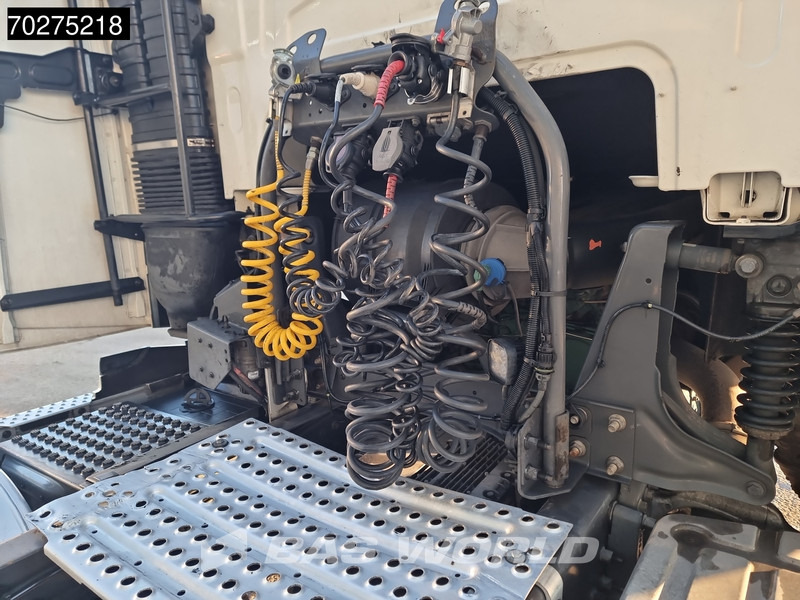 Volvo FH 460 FH 4X2 VEB+ Euro 6 Standklima 2x Tanks - Tractor truck: picture 5 Volvo FH 460 FH 4X2 VEB+ Euro 6 Standklima 2x Tanks - Tractor truck: picture 5