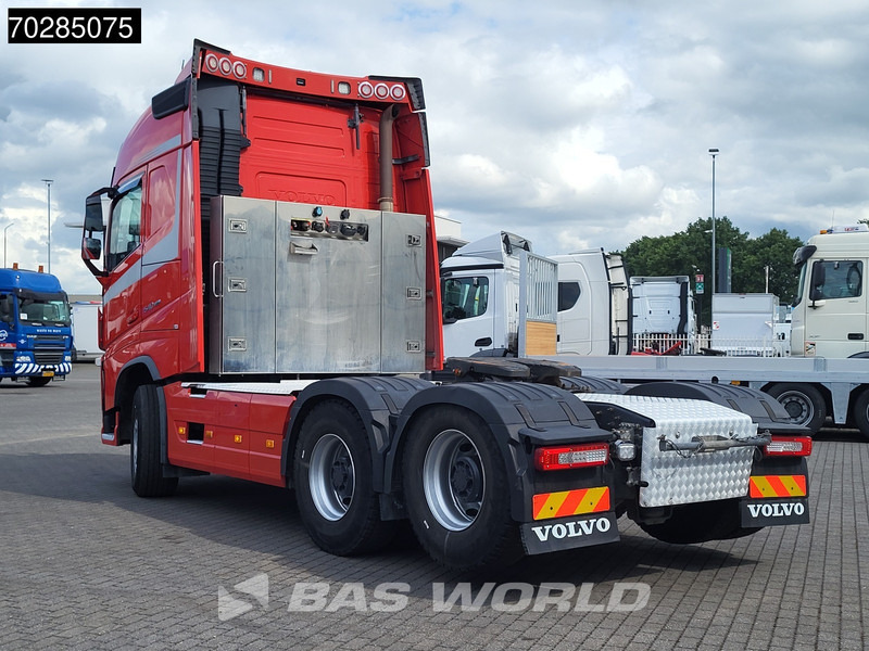 Volvo FH 540 FH 6X4 Retarder Xenon Dynamic Steering Big-Axle Hydraulic Navi ACC Euro 6 - Tractor truck: picture 2 Volvo FH 540 FH 6X4 Retarder Xenon Dynamic Steering Big-Axle Hydraulic Navi ACC Euro 6 - Tractor truck: picture 2