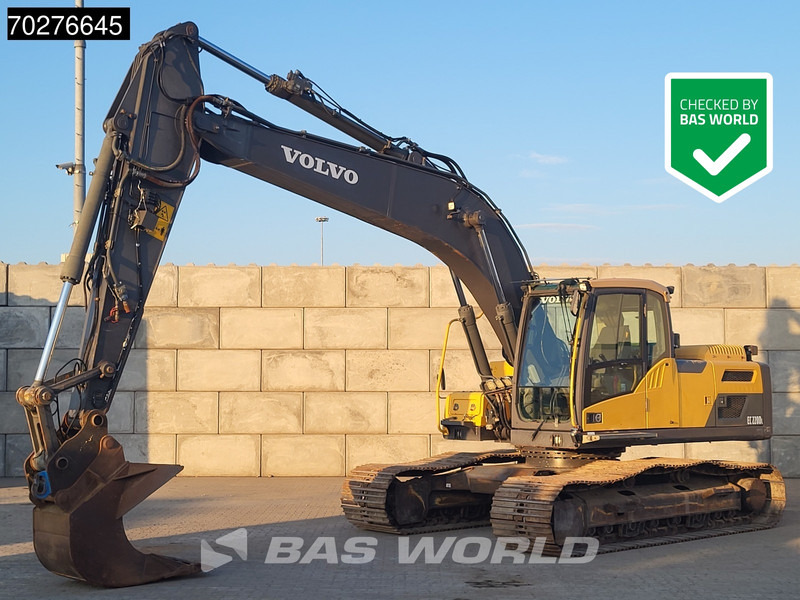 Volvo EC220 D L - Crawler excavator: picture 1 Volvo EC220 D L - Crawler excavator: picture 1
