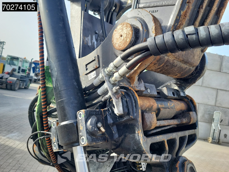 Crawler excavator Volvo EC250 E L: picture 14