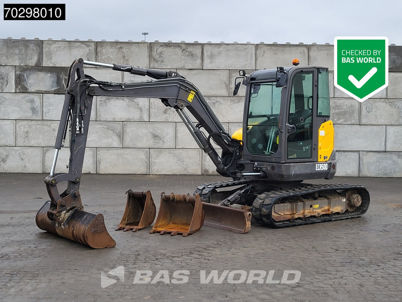 Volvo ECR50 D 3 BUCKETS - Mini excavator: picture 1 Volvo ECR50 D 3 BUCKETS - Mini excavator: picture 1