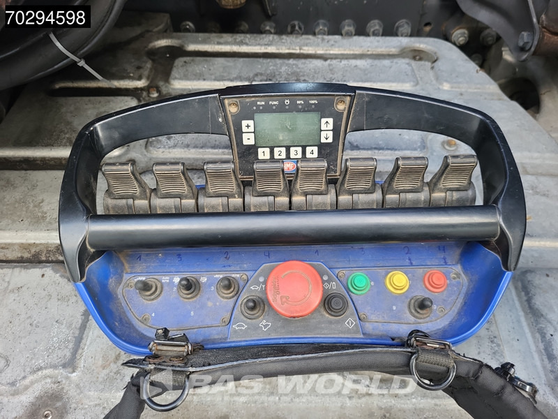 Dropside/ Flatbed truck, Crane truck Volvo FH 540 FH 6X2 HMF 3220-K7 Crane Kran Lift-Axle Big-Axle Xenon Automatic Euro 6: picture 20 Dropside/ Flatbed truck, Crane truck Volvo FH 540 FH 6X2 HMF 3220-K7 Crane Kran Lift-Axle Big-Axle Xenon Automatic Euro 6: picture 20