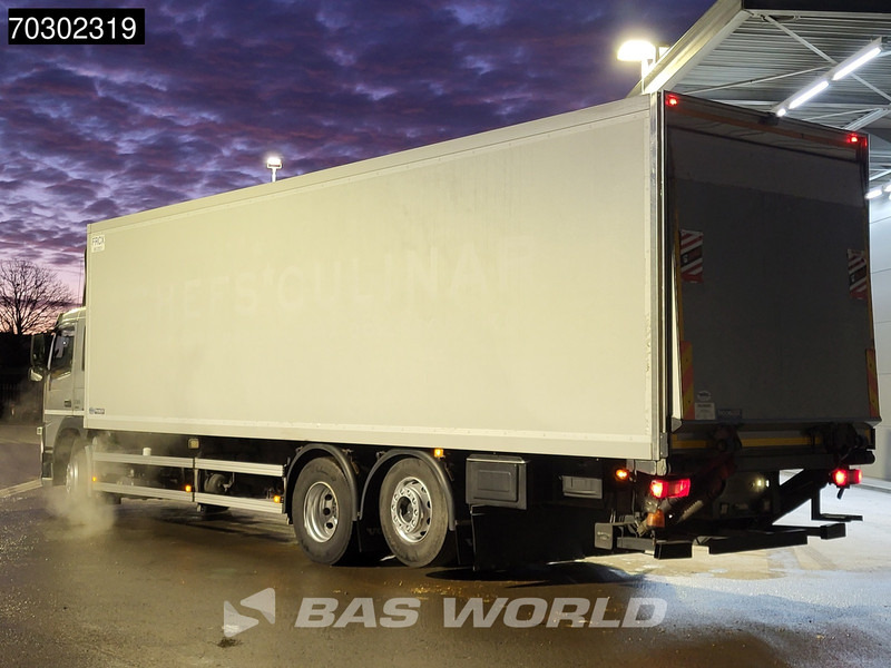 Volvo FM 330 6X2 Frigoblock FK25SL 2000kg Ladebordwand Lift+Steering Axle Euro 6 - Refrigerator truck: picture 2 Volvo FM 330 6X2 Frigoblock FK25SL 2000kg Ladebordwand Lift+Steering Axle Euro 6 - Refrigerator truck: picture 2