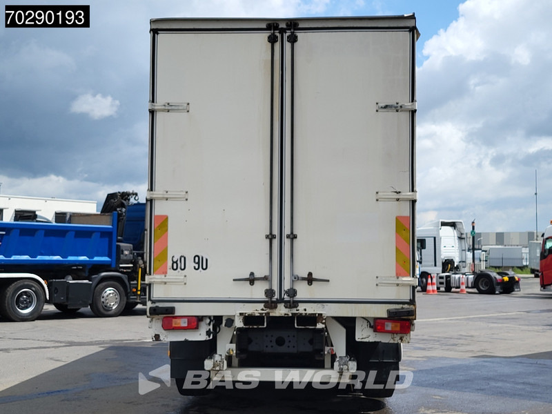 Volvo FM 370 6X2 Manual Lift+Steering Axle Euro 5 - Curtain side truck: picture 3 Volvo FM 370 6X2 Manual Lift+Steering Axle Euro 5 - Curtain side truck: picture 3
