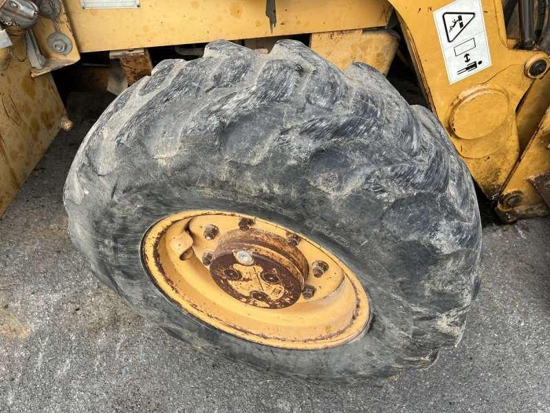 Backhoe loader Case 580SLE RANGER: picture 14