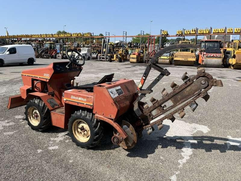 DITCH WITCH 2020K - Trencher: picture 5 DITCH WITCH 2020K - Trencher: picture 5