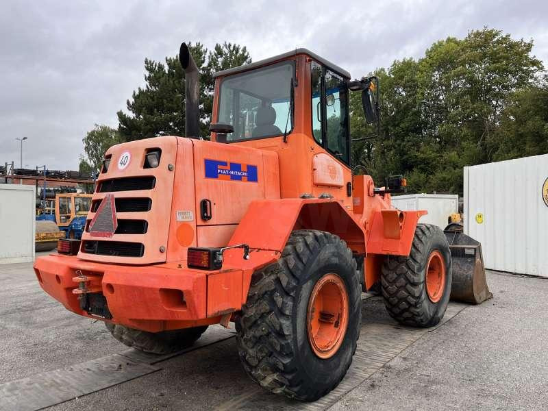 Hitachi W130A - Wheel loader: picture 5 Hitachi W130A - Wheel loader: picture 5