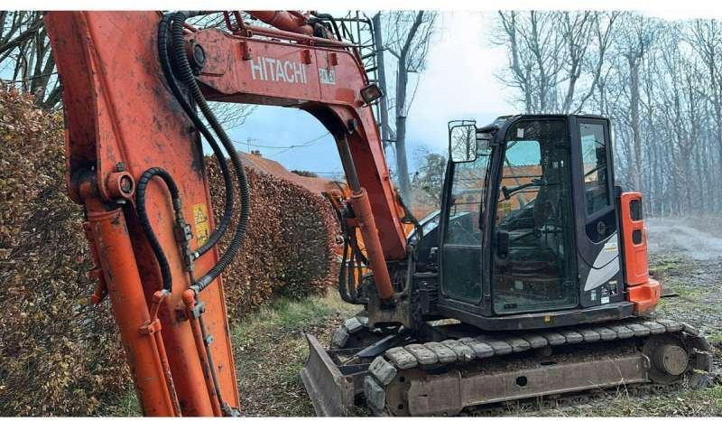 Hitachi ZX85USB-5A - Crawler excavator: picture 1 Hitachi ZX85USB-5A - Crawler excavator: picture 1