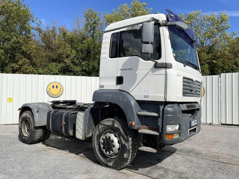 MAN TGA 18.440 4X4 - Tractor truck: picture 1 MAN TGA 18.440 4X4 - Tractor truck: picture 1
