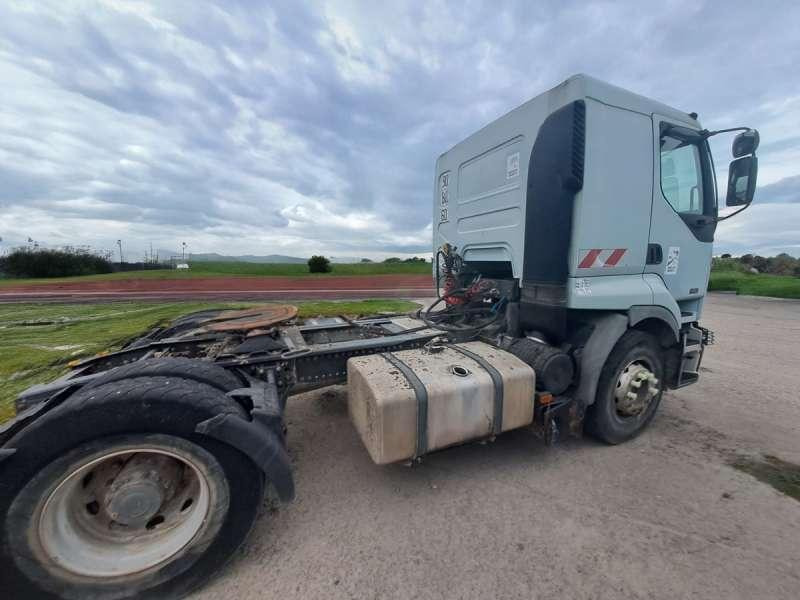 Renault PREMIUM 420.19 DCI 4X2 - Tractor truck: picture 2 Renault PREMIUM 420.19 DCI 4X2 - Tractor truck: picture 2