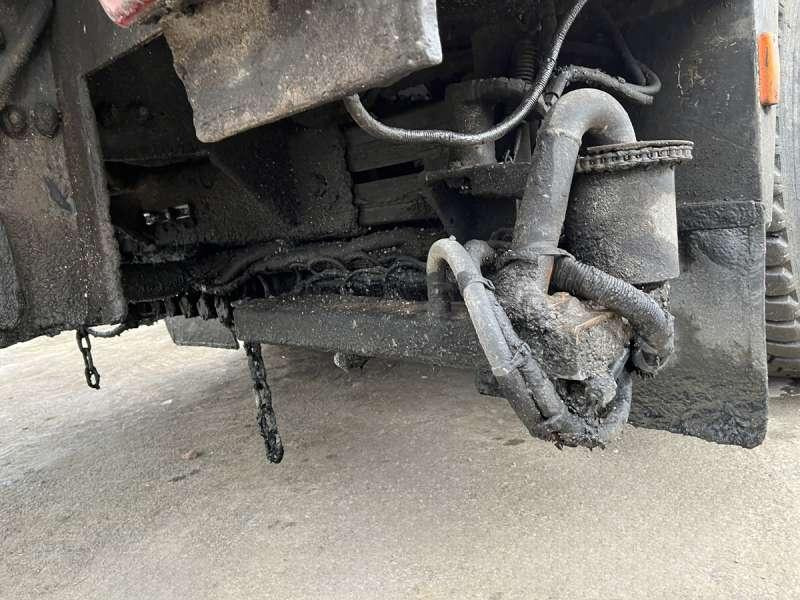 Asphalt machine Volvo 440 BOUILLE SECMAIR: picture 45
