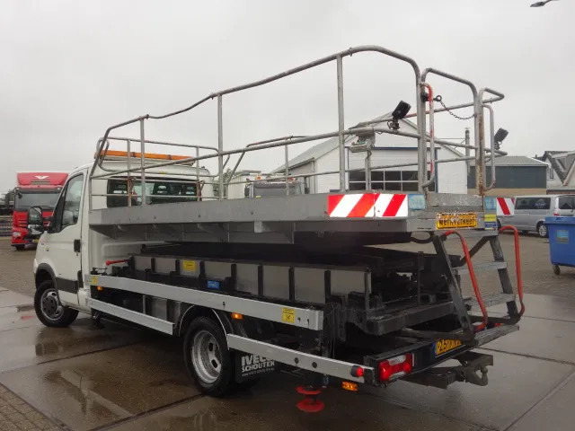 Iveco Daily 40C15 SKY WORKER PLATFORM - Commercial truck: picture 4 Iveco Daily 40C15 SKY WORKER PLATFORM - Commercial truck: picture 4