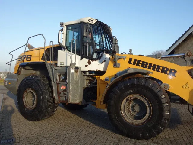 Liebherr L576X POWER,SNELWISSEL SYSTEEM,AIRCO - Wheel loader: picture 4 Liebherr L576X POWER,SNELWISSEL SYSTEEM,AIRCO - Wheel loader: picture 4