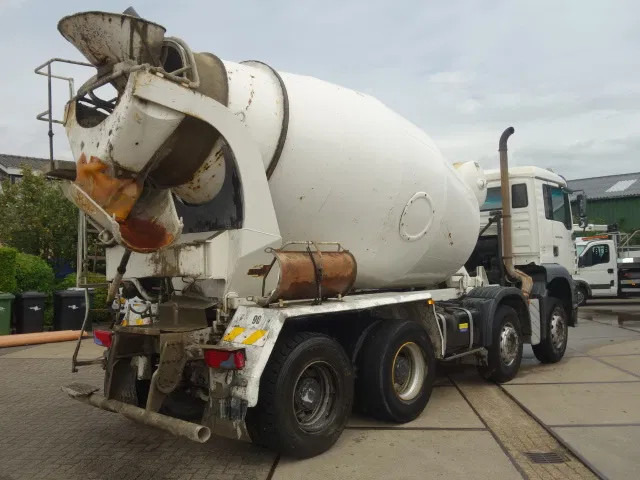 MAN TGA 35.360 8X4 MIXER STEEL SPRINGS BIG AXELS MANUAL FEUL POMP - Concrete mixer truck: picture 3 MAN TGA 35.360 8X4 MIXER STEEL SPRINGS BIG AXELS MANUAL FEUL POMP - Concrete mixer truck: picture 3
