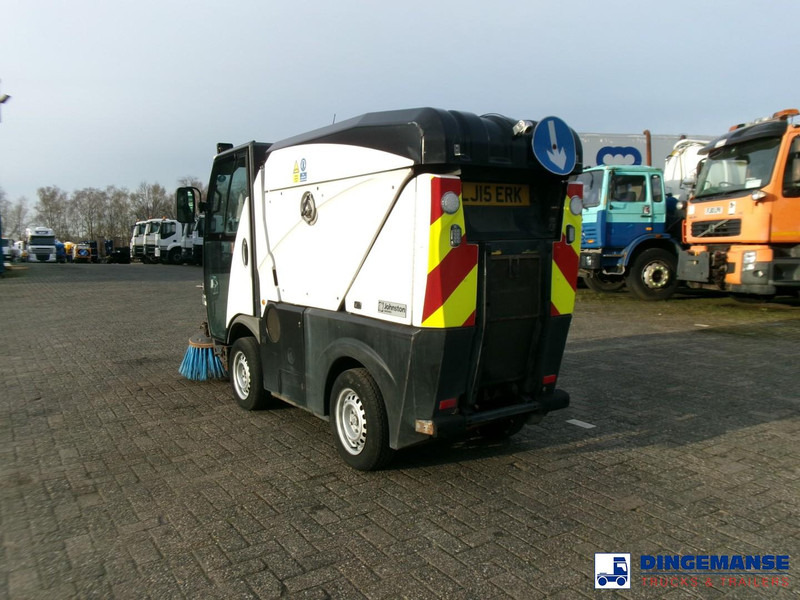 Johnston C101 street sweeper - Road sweeper: picture 3 Johnston C101 street sweeper - Road sweeper: picture 3