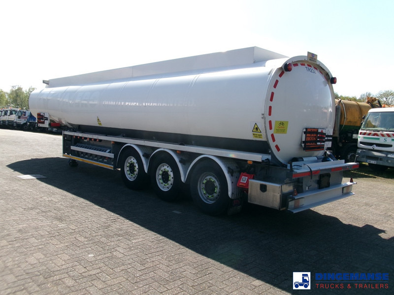 Lakeland Fuel tank alu 42.8 m3 / 6 comp + pump - Tanker semi-trailer: picture 3 Lakeland Fuel tank alu 42.8 m3 / 6 comp + pump - Tanker semi-trailer: picture 3