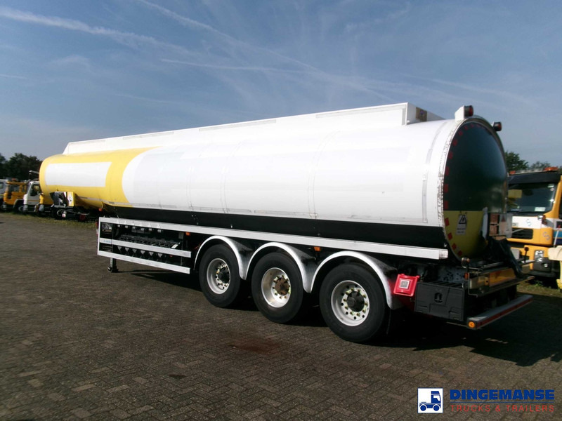 Lakeland Fuel tank alu 43 m3 / 6 comp - Tanker semi-trailer: picture 3 Lakeland Fuel tank alu 43 m3 / 6 comp - Tanker semi-trailer: picture 3