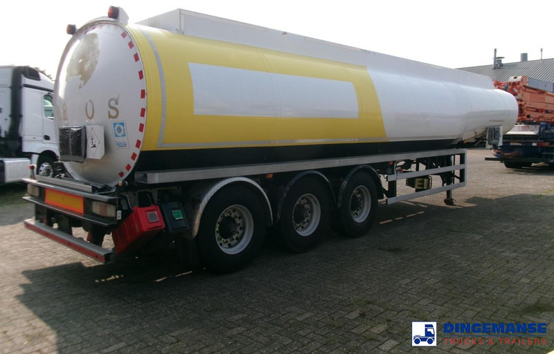 Lakeland Fuel tank alu 43 m3 / 6 comp - Tanker semi-trailer: picture 4 Lakeland Fuel tank alu 43 m3 / 6 comp - Tanker semi-trailer: picture 4