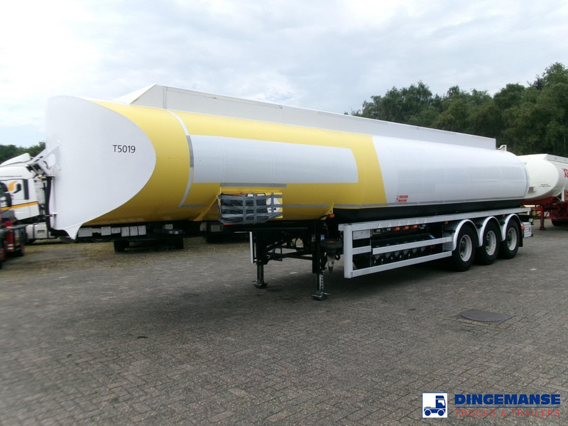 Lakeland Fuel tank alu 43 m3 / 6 comp - Tanker semi-trailer: picture 1 Lakeland Fuel tank alu 43 m3 / 6 comp - Tanker semi-trailer: picture 1
