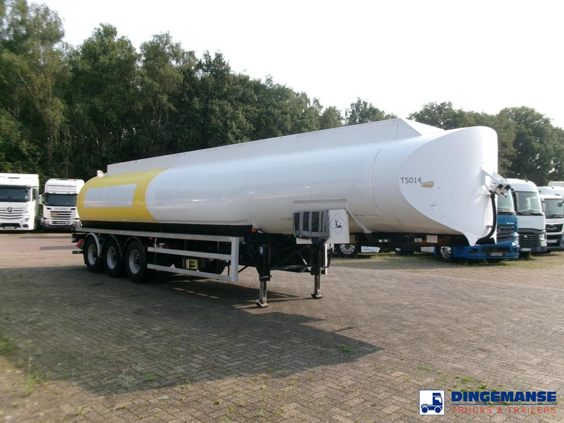 Lakeland Fuel tank alu 43 m3 / 6 comp - Tanker semi-trailer: picture 2 Lakeland Fuel tank alu 43 m3 / 6 comp - Tanker semi-trailer: picture 2