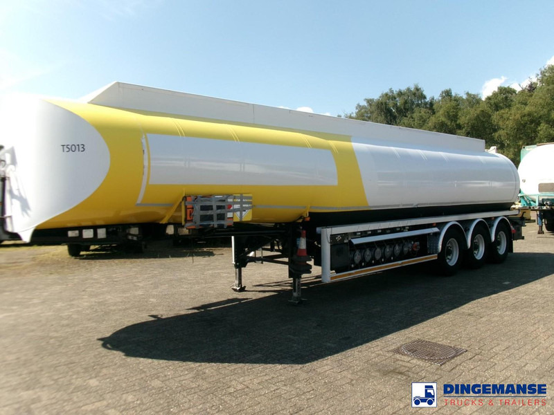 Lakeland Fuel tank alu 43 m3 / 6 comp - Tanker semi-trailer: picture 1 Lakeland Fuel tank alu 43 m3 / 6 comp - Tanker semi-trailer: picture 1