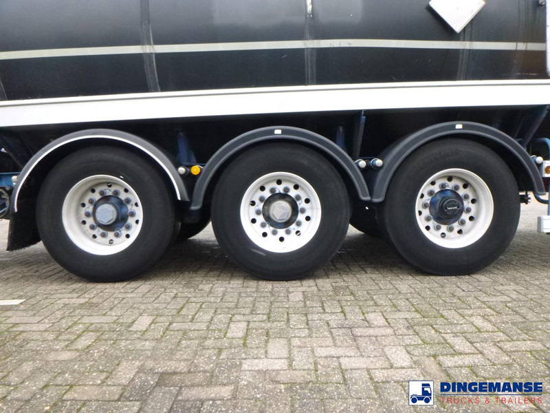 Magyar Bitumen tank inox 30 m3 / 1 comp / ADR 26/04/2024 - Tanker semi-trailer: picture 5 Magyar Bitumen tank inox 30 m3 / 1 comp / ADR 26/04/2024 - Tanker semi-trailer: picture 5