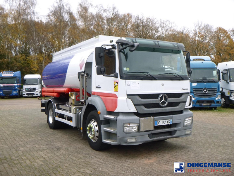 Mercedes-Benz Axor 1824 4x2 fuel tank 14.2 m3 / 4 comp - Tanker truck: picture 2 Mercedes-Benz Axor 1824 4x2 fuel tank 14.2 m3 / 4 comp - Tanker truck: picture 2