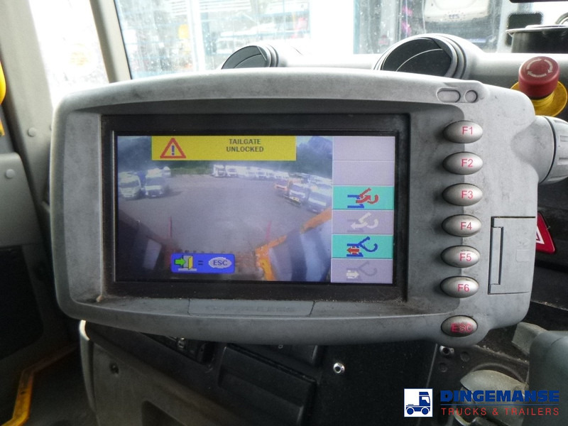 Mercedes-Benz Econic 2630 6x2 RHD Euro 6 Refuse truck leasing Mercedes-Benz Econic 2630 6x2 RHD Euro 6 Refuse truck: picture 19