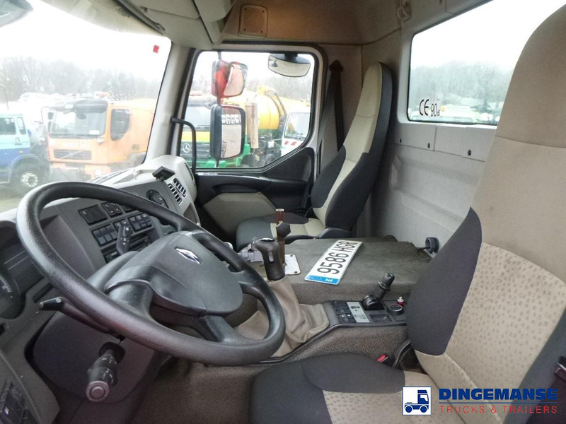 Cab chassis truck Renault Kerax 380 DXI 4x4 Euro 5 chassis + PTO: picture 16