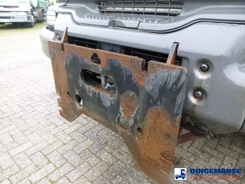 Cab chassis truck Renault Kerax 380 DXI 4x4 Euro 5 chassis + PTO: picture 14