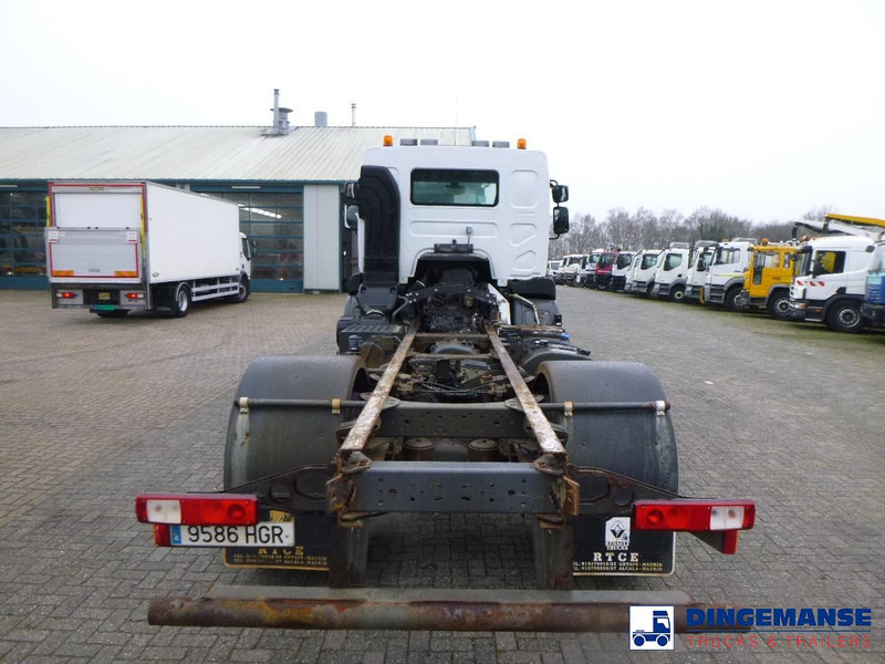 Renault Kerax 380 DXI 4x4 Euro 5 chassis + PTO - Cab chassis truck: picture 5 Renault Kerax 380 DXI 4x4 Euro 5 chassis + PTO - Cab chassis truck: picture 5
