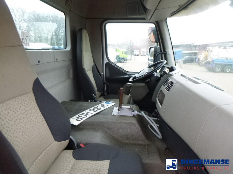 Cab chassis truck Renault Kerax 380 DXI 4x4 Euro 5 chassis + PTO: picture 17