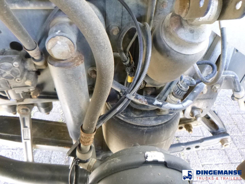 Tanker truck Renault Premium 270 dxi 4x2 fuel tank 13.7 m3 / 4 comp: picture 6 Tanker truck Renault Premium 270 dxi 4x2 fuel tank 13.7 m3 / 4 comp: picture 6