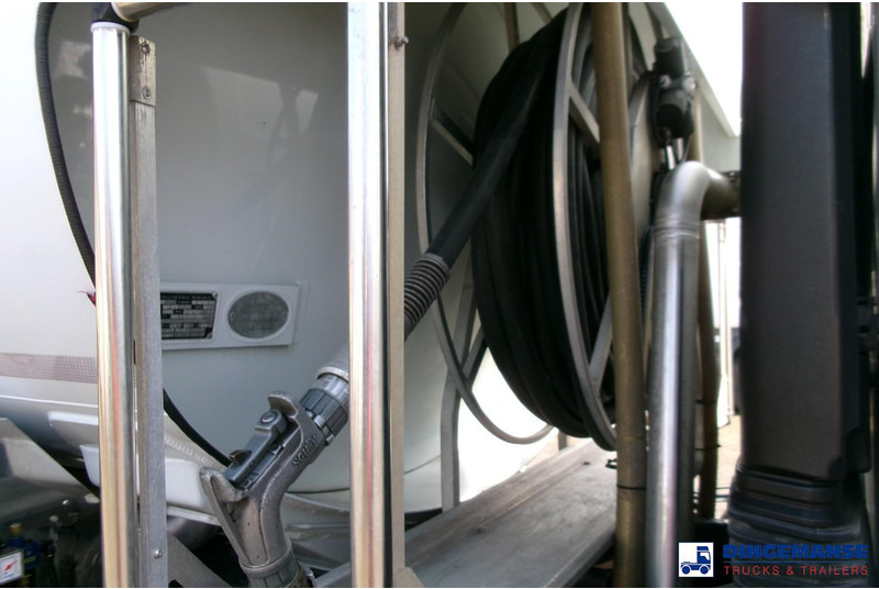 Tanker truck Renault Premium 300 4x2 fuel tank 14.2 m3 / 4 comp: picture 14