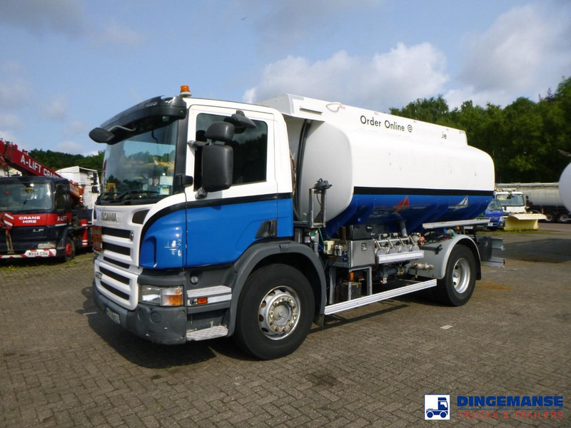 Scania P 230 DB 4x2 RHD fuel tank 12.4 m3 / 4 comp - Tanker truck: picture 1 Scania P 230 DB 4x2 RHD fuel tank 12.4 m3 / 4 comp - Tanker truck: picture 1