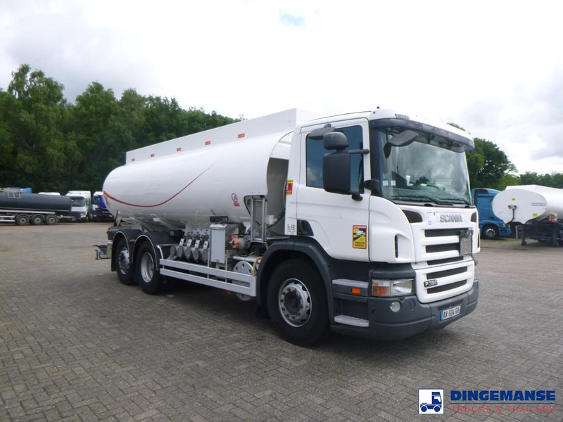 Scania P 320 DB 6X2 fuel tank 18.8 m3 / 5 comp - Tanker truck: picture 2 Scania P 320 DB 6X2 fuel tank 18.8 m3 / 5 comp - Tanker truck: picture 2