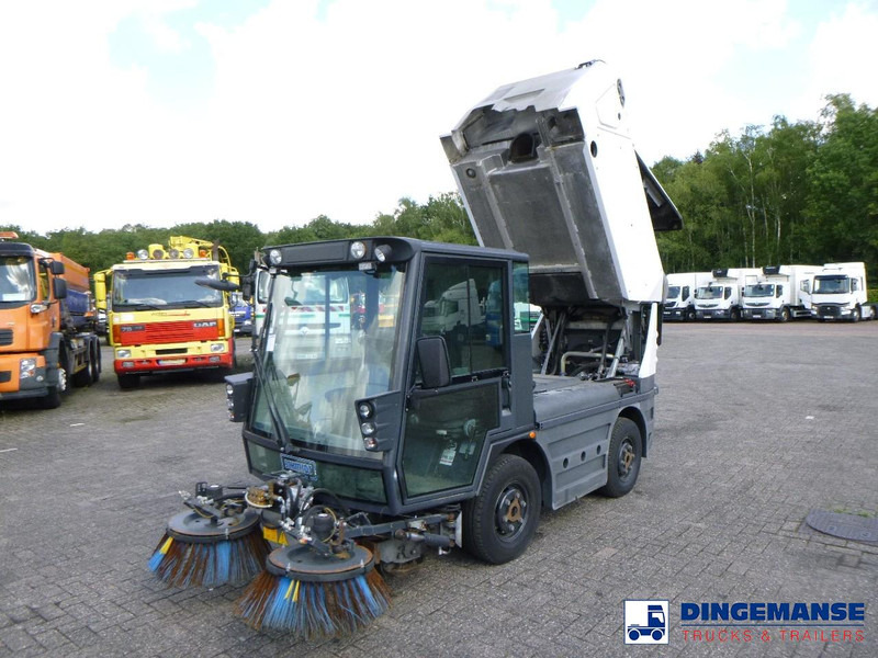 Schmidt Compact 200 street sweeper - Road sweeper: picture 5 Schmidt Compact 200 street sweeper - Road sweeper: picture 5