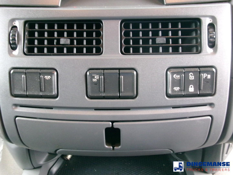 Tractor truck DAF XF 106 6x2 RHD Euro 6 + Hydraulics: picture 14 Tractor truck DAF XF 106 6x2 RHD Euro 6 + Hydraulics: picture 14